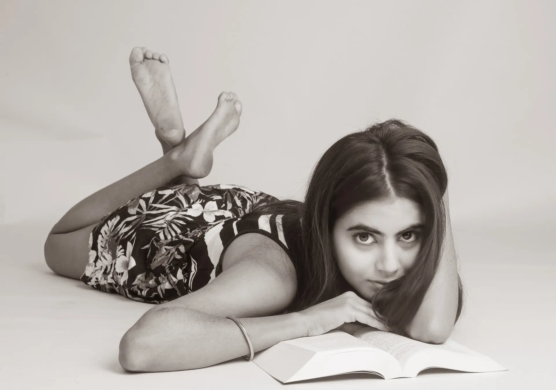 Call Girls Services in Karachi